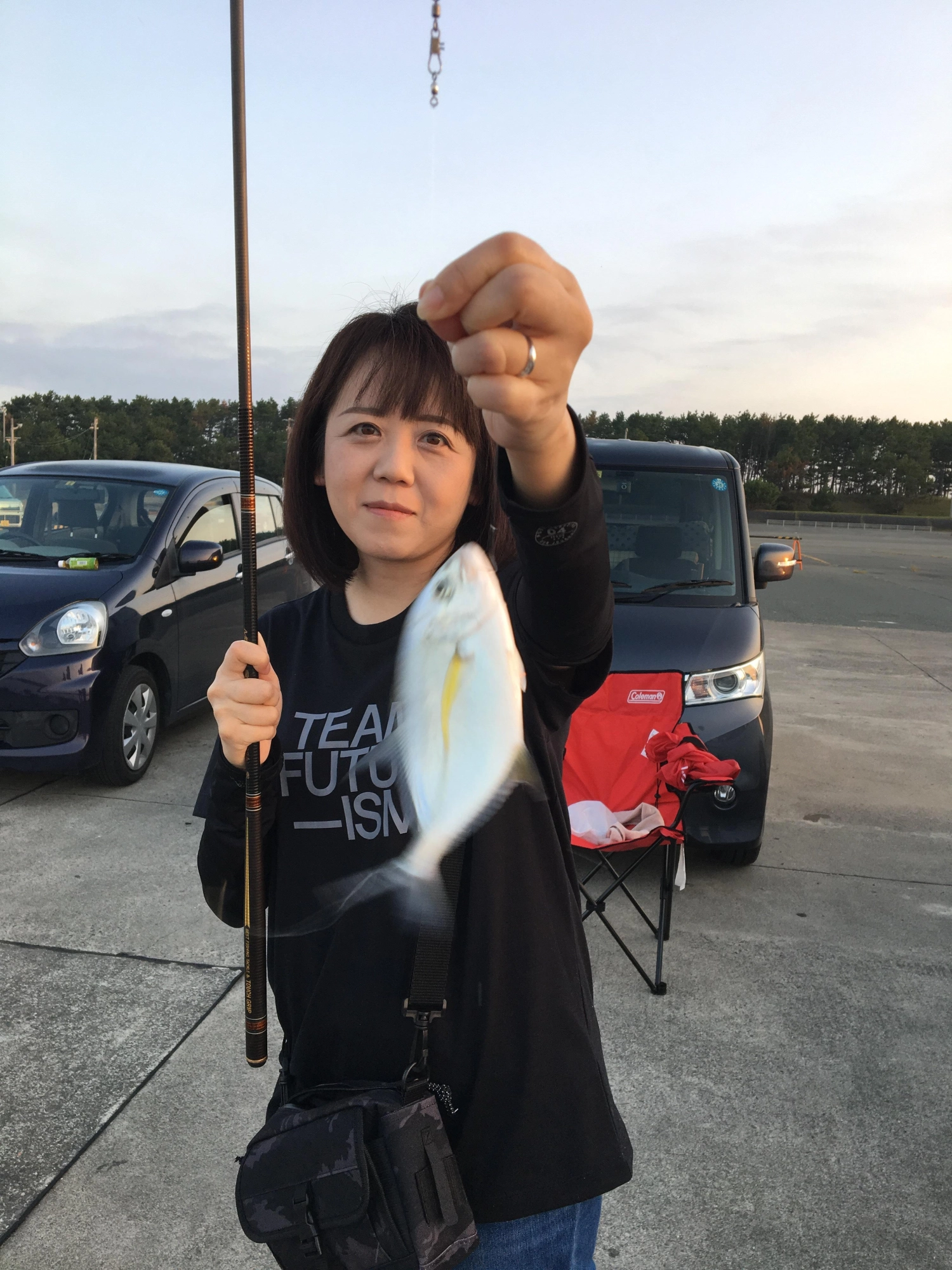 サビキでメッキが釣れてます！
