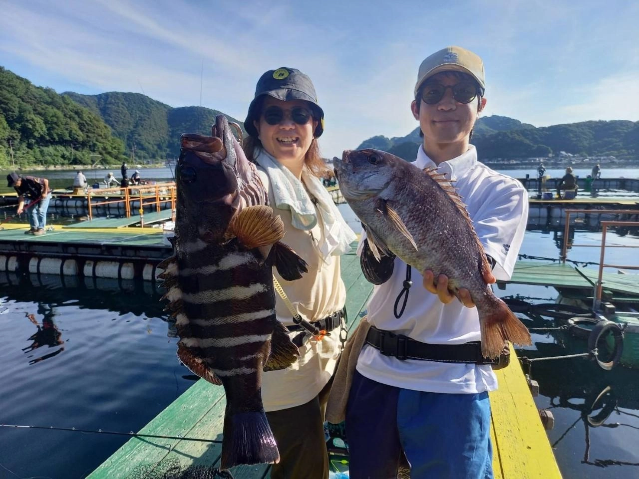 朝イチ釣果はマハタとマダイ！ダンゴエサで食わせました