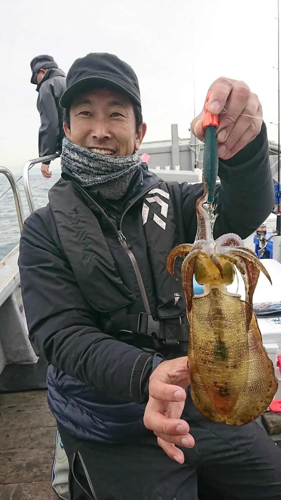 【第三太漁丸】なまこ業専念のため12～1月は休業になります！