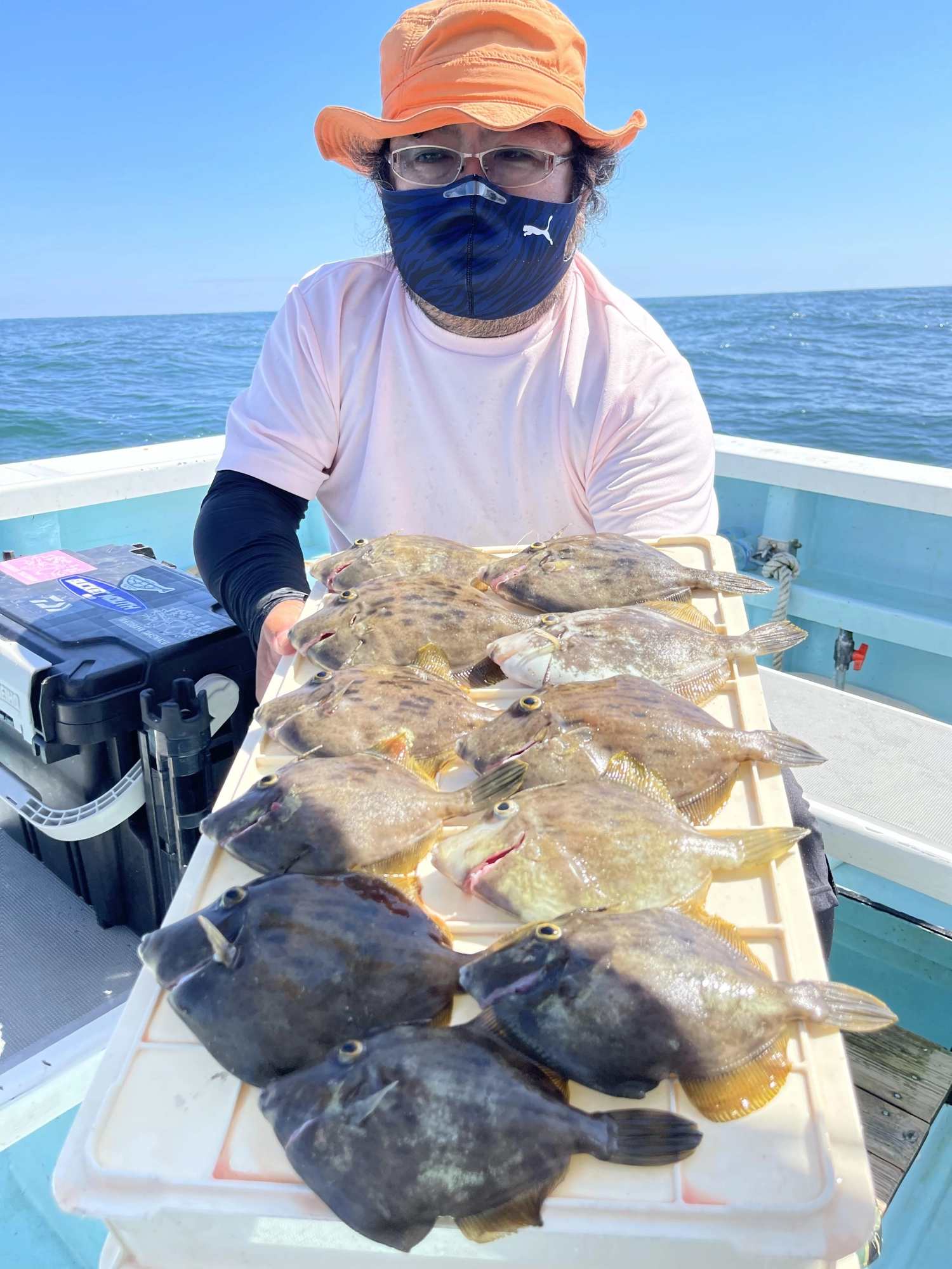 こちらの常連様もデカハギばかりの①①枚も釣りましたッ(^-^)