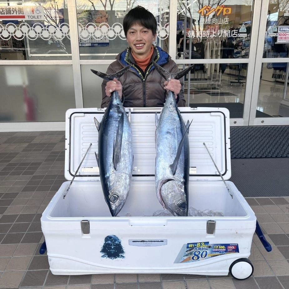 伊良湖出船の岡安丸さんにて　トンボマグロ（ビンチョウマグロ）２本！
