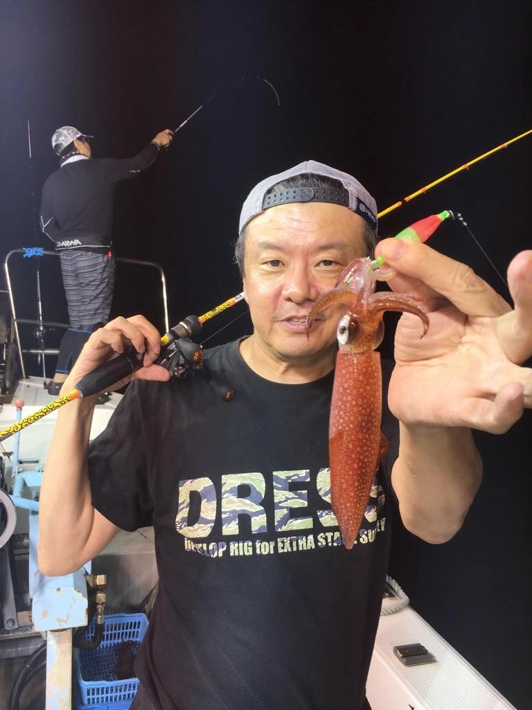 サイズは小さめですが一日通してアタリがあって楽しい季節になりました。