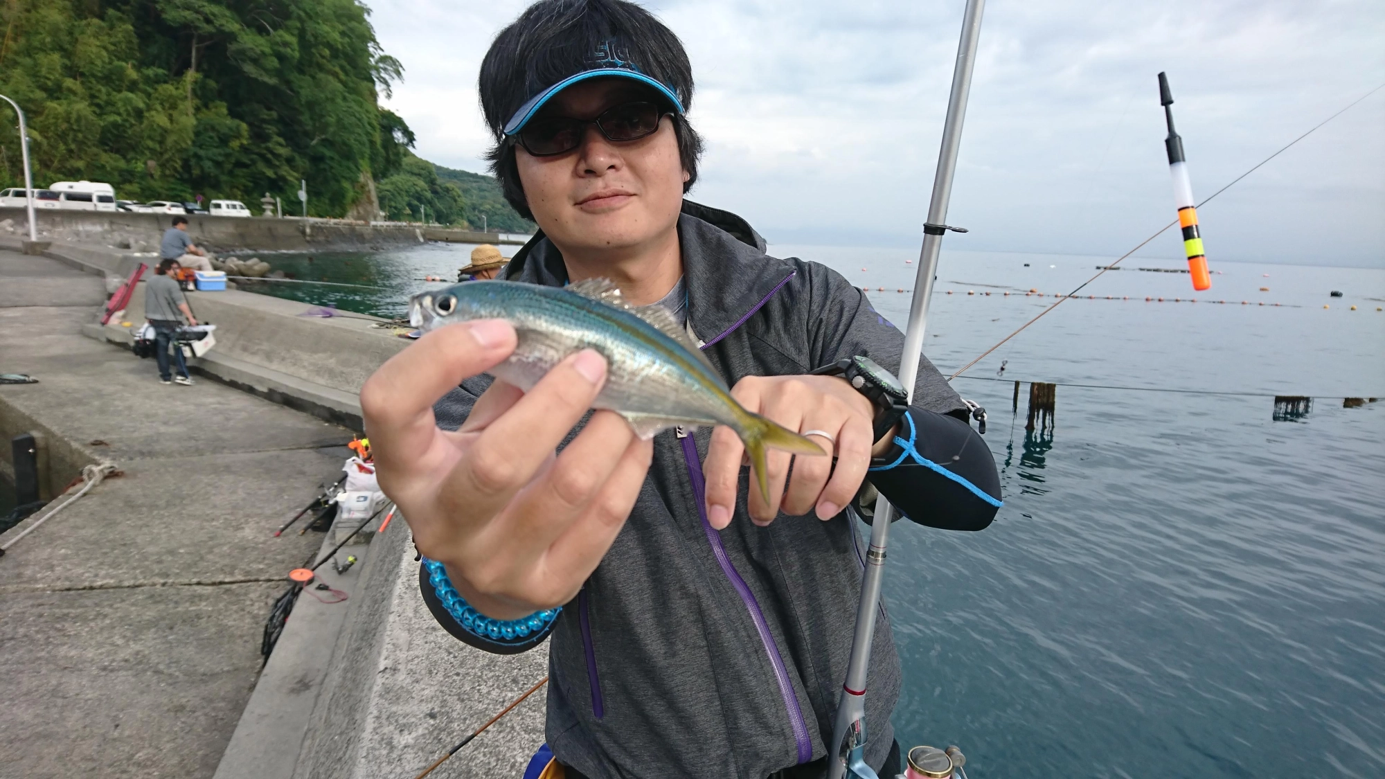 タカベ狙いでウキ釣りにて数釣れました！！