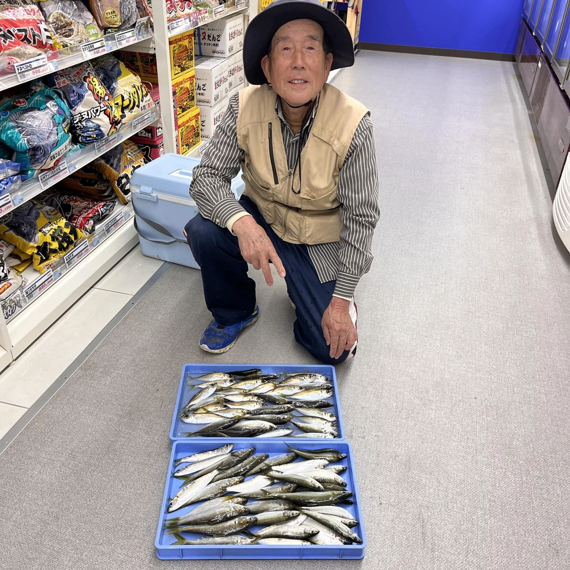 磐田市の柴田様本日の赤羽根港本日も好漁‼