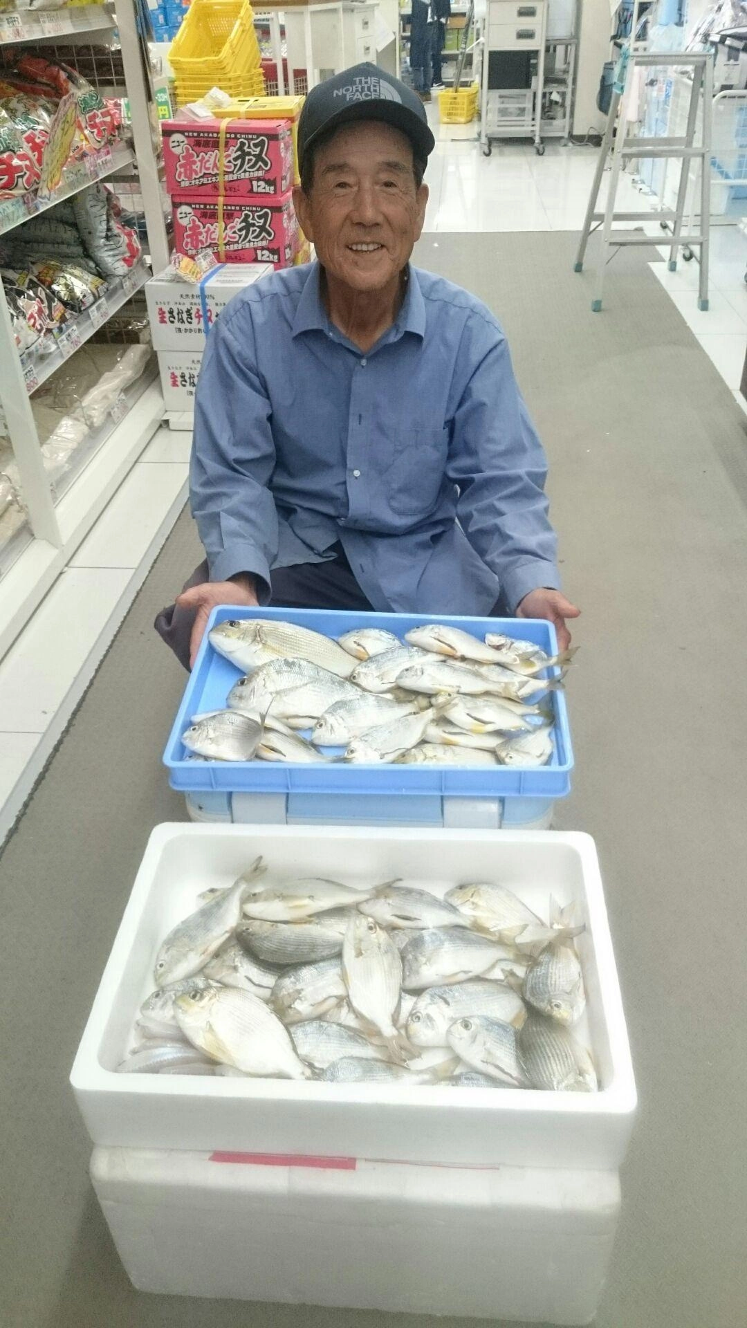 大漁の釣果ににっこり♪
