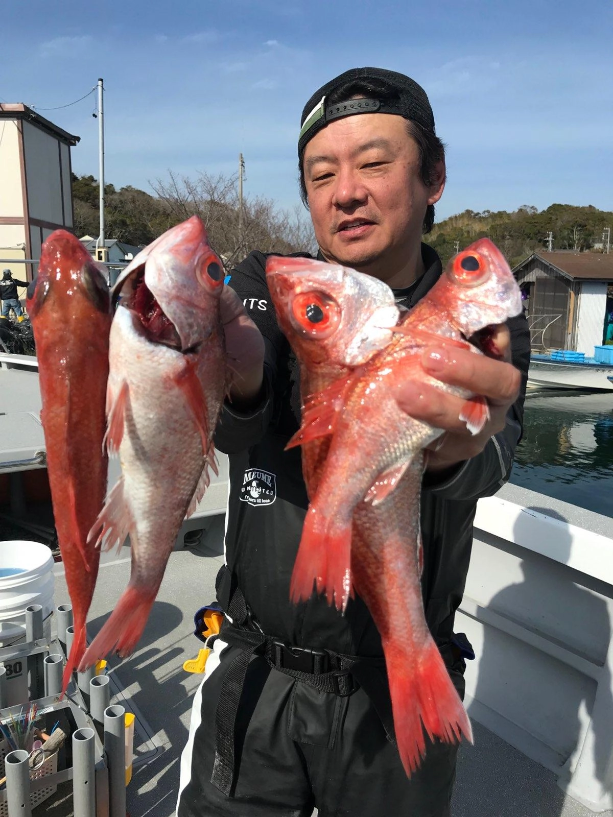 底周辺でテンションフォール中に食い上げるバイトが多かったです！