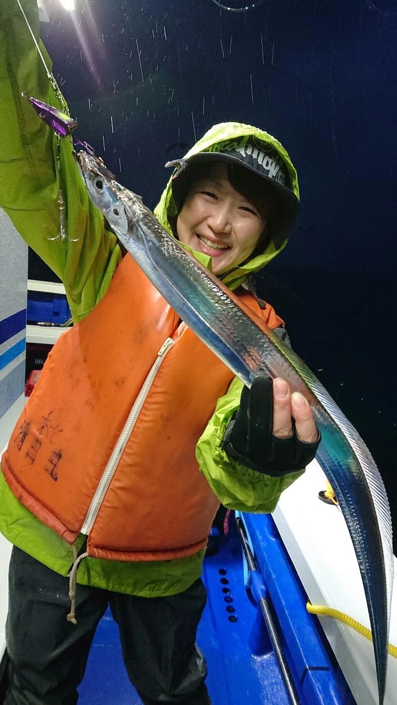 サーベルテンヤでも釣果安定しております！