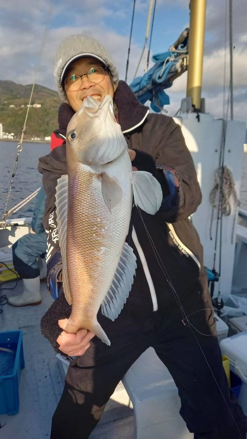 伊東沖 船シロアマダイ釣り絶好調！ 53cmのジャンボサイズも釣れまし
