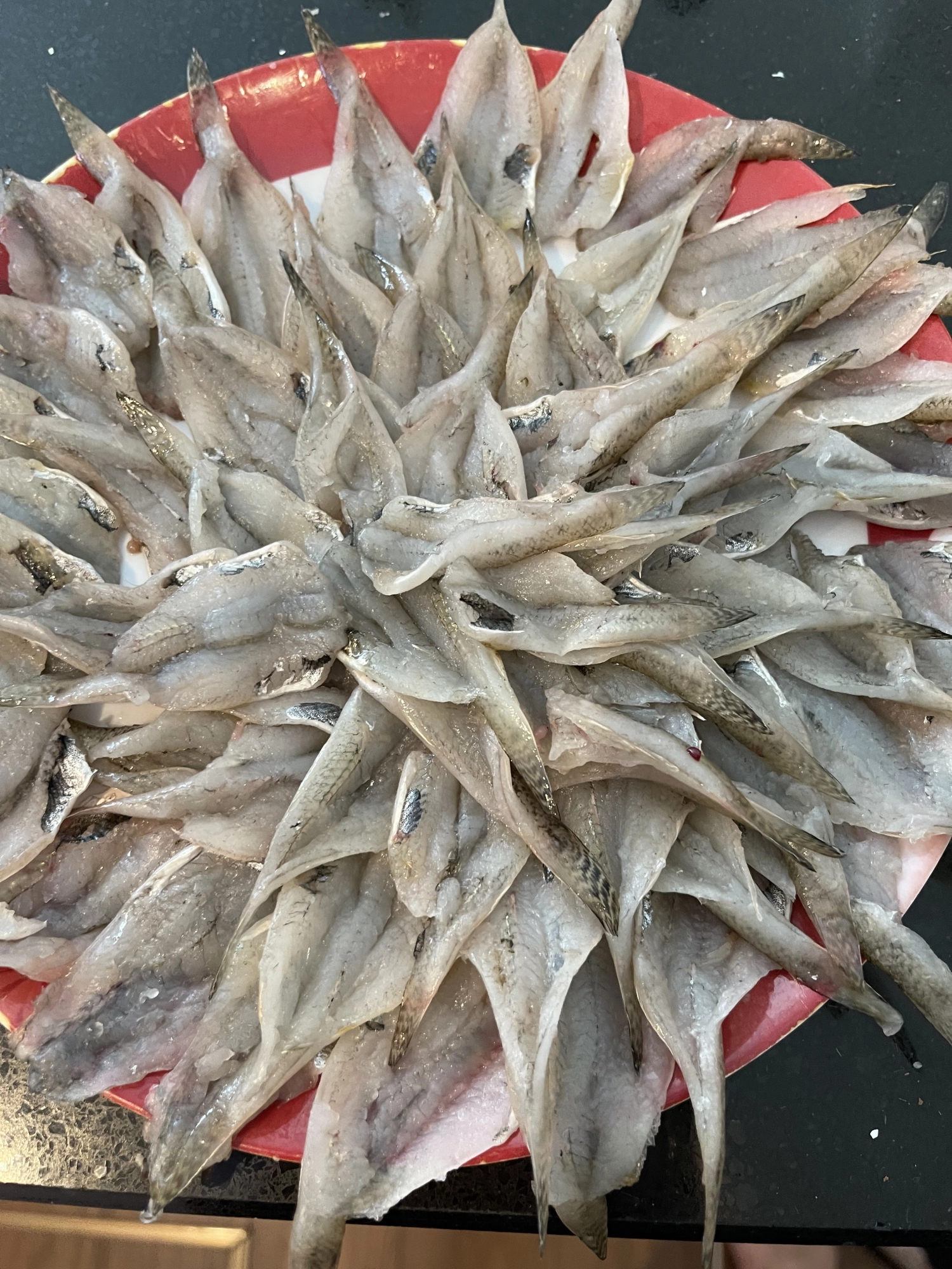 きれいに骨もとって、骨はからあげ！