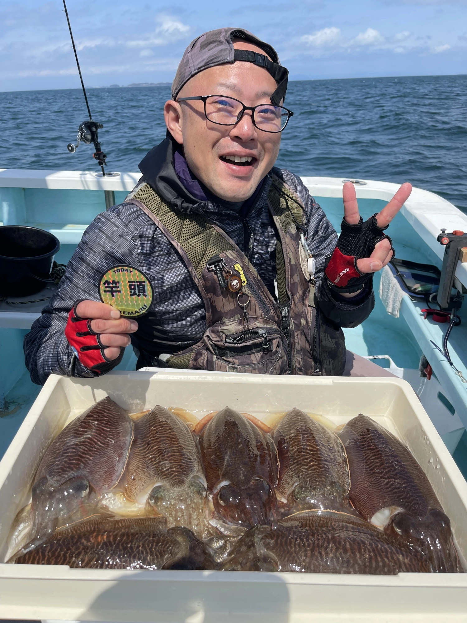 こちらのお客様はコウイカ釣り初挑戦でデラ狩るッψ(｀∇´)ψ